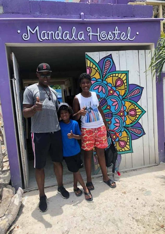 Mandala Hostel Tulum Esterno foto